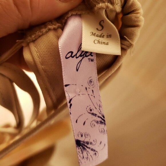 Alya Tan Sleeveless Halter Swing Dress Small - Picture 4 of 6